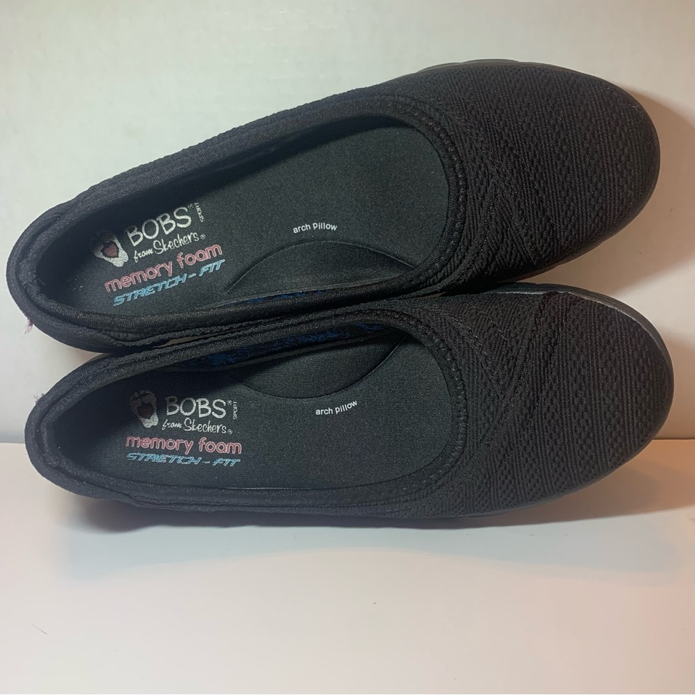 BOBS from Skechers Black Stretch-Fit Flats Memory Foam Arch Pillow Womens Size 8